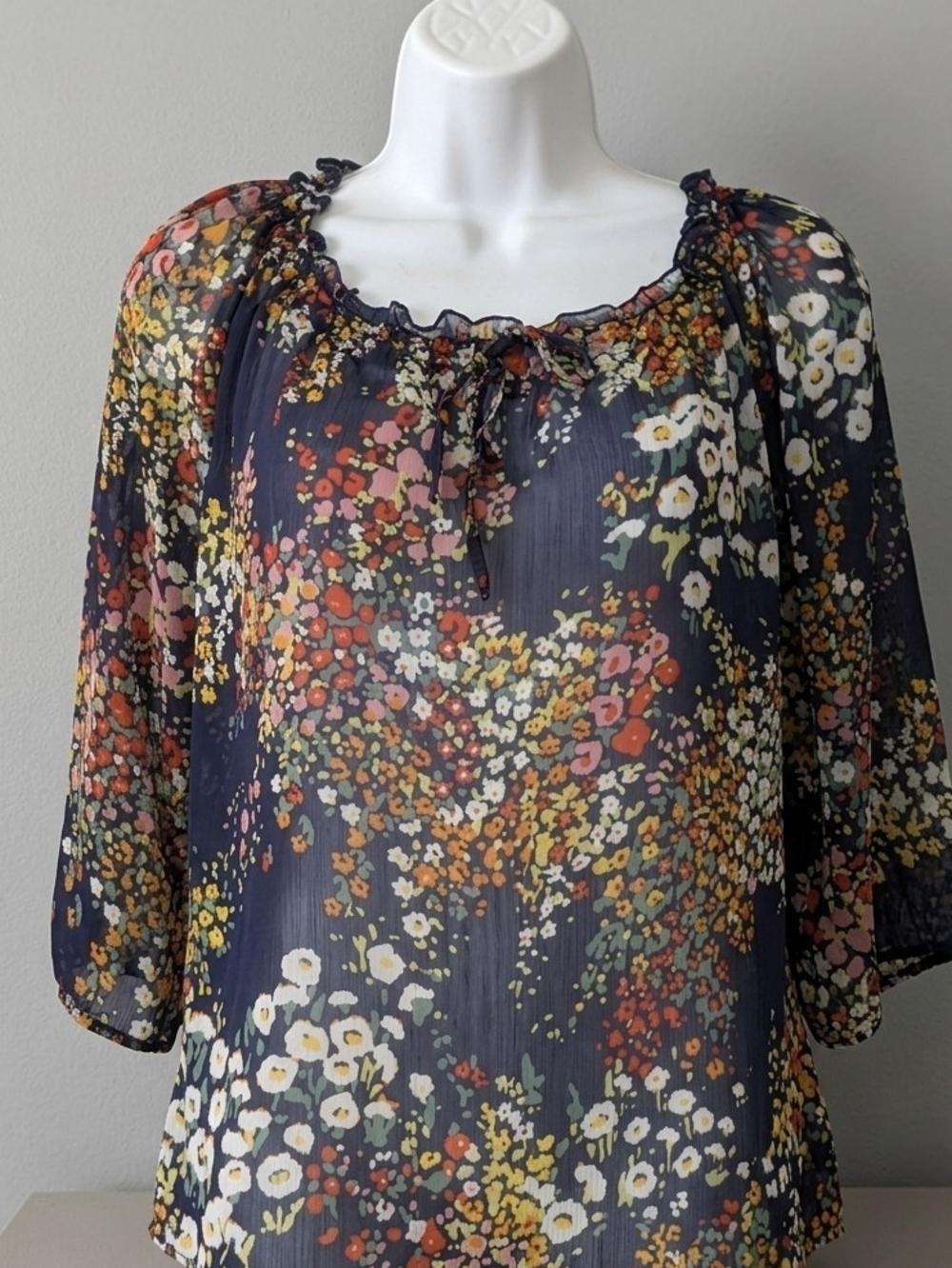 Bluenotes Women's Navy Floral Peasant Blouse